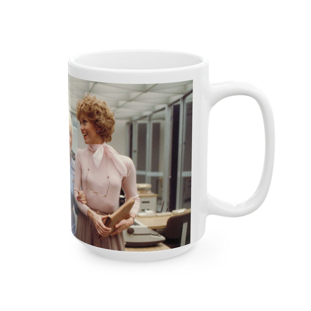 Lily Tomlin, Dolly Parton, Jane Fonda in 9 to 5 - Mug