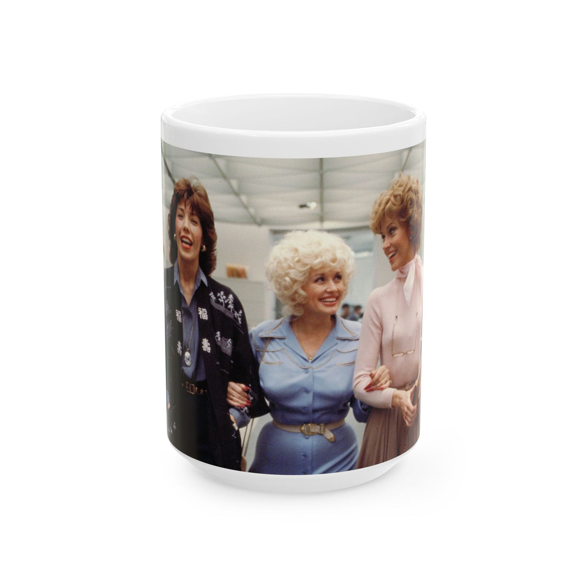 Lily Tomlin, Dolly Parton, Jane Fonda in 9 to 5 - Mug